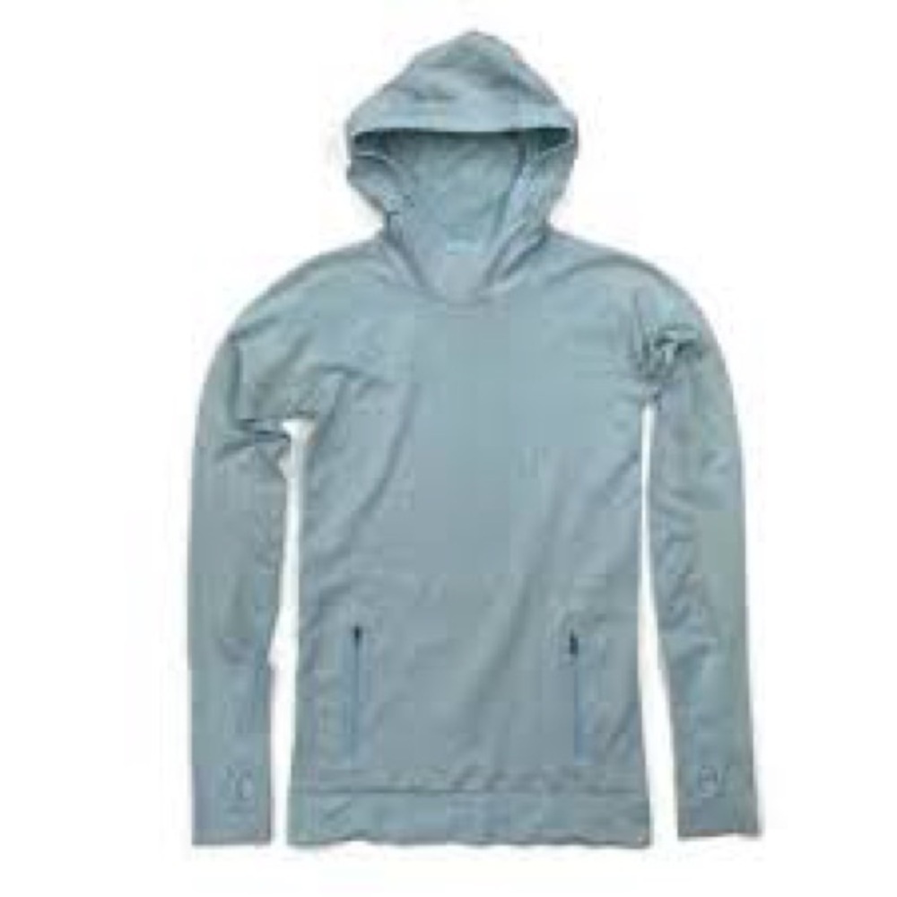 Lululemon Geo top in light blue- see details